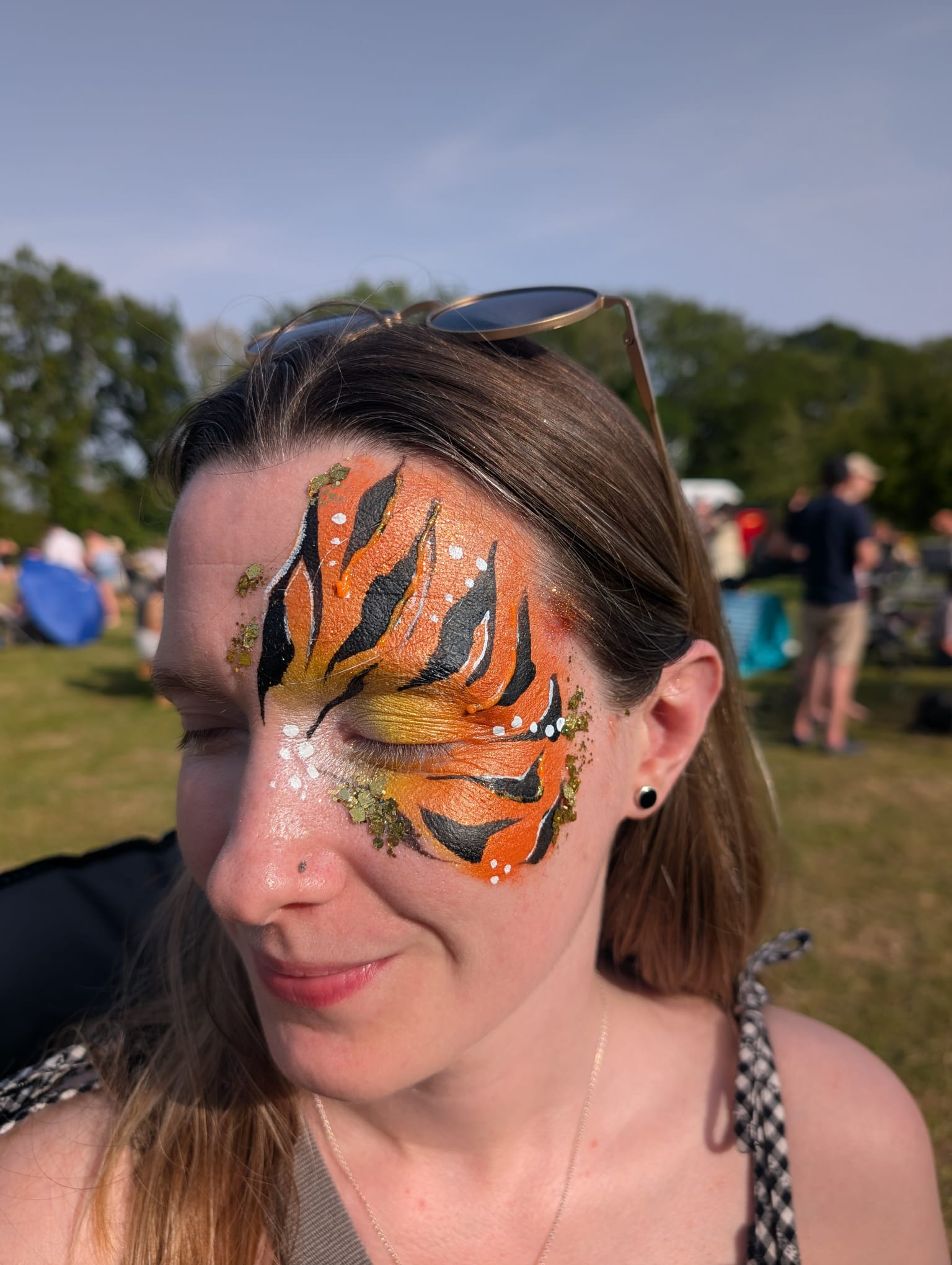 Tiger eye face paint design